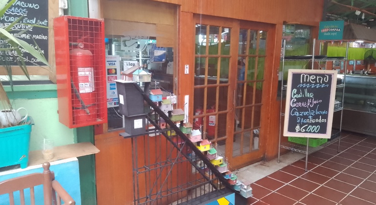 free-tour-local-markets-of-valparaiso-es-19