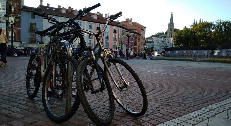Burgos mit dem Fahrrad erkunden, Spain