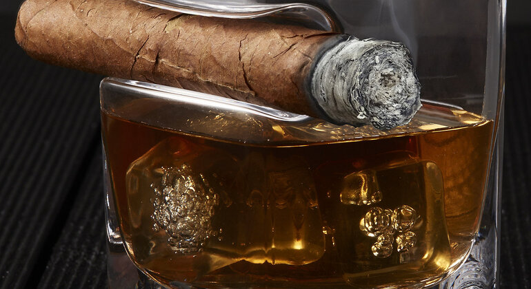 Esperienza di vino e cocktail ad Atene in bar di alto livello Grecia — #6