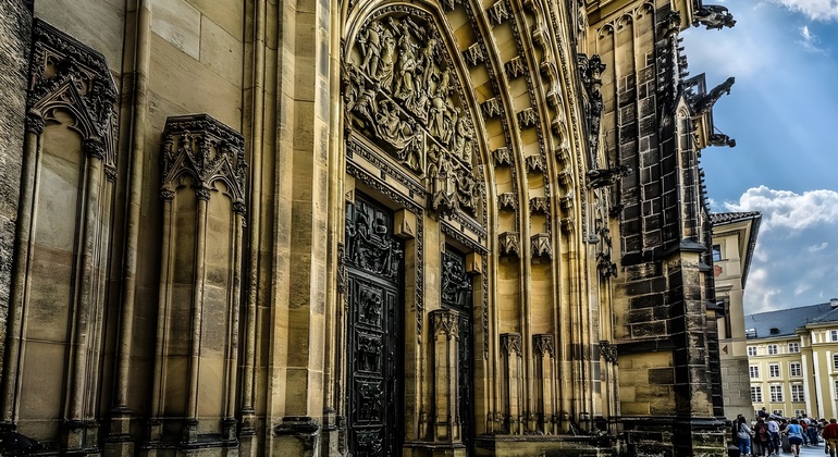 Visita guidata: Castello di Praga, Cattedrale di Praga, Palazzo Reale e Via dell'Oro Repubblica Ceca — #4