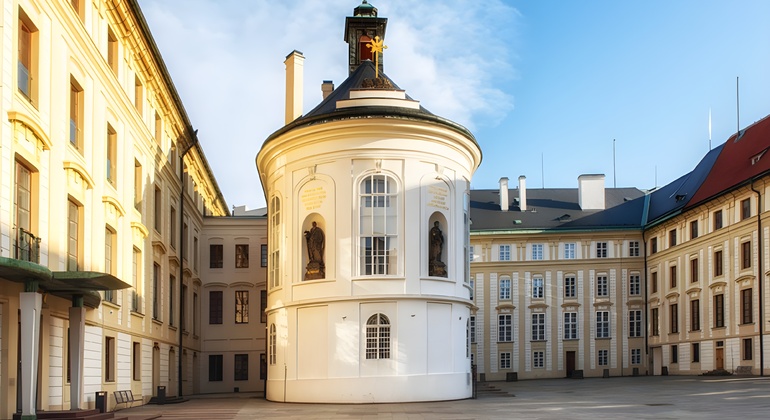 Visita guidata: Castello di Praga, Cattedrale di Praga, Palazzo Reale e Via dell'Oro Repubblica Ceca — #9