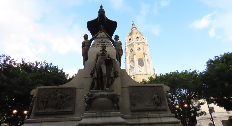 nightlife-history-at-the-colonial-district-es-7