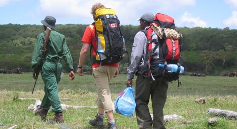 Safari à pied en Tanzanie dans le parc national d'Arusha Tanzanie &mdash; #2
