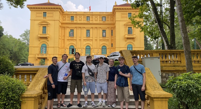 ho-chi-minhs-legacy-the-bfiftytwo-sites-tour-es-13