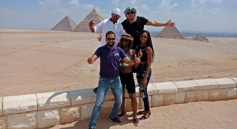 Day Trip to the Giza Pyramids, Memphis, and Sakkara