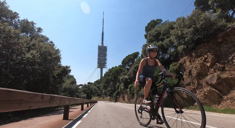 Passeio de bicicleta de estrada pelos arredores de Barcelona Espanha — #2