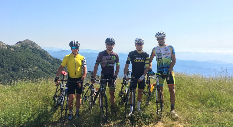 Passeio de bicicleta de estrada pelos arredores de Barcelona Espanha — #8