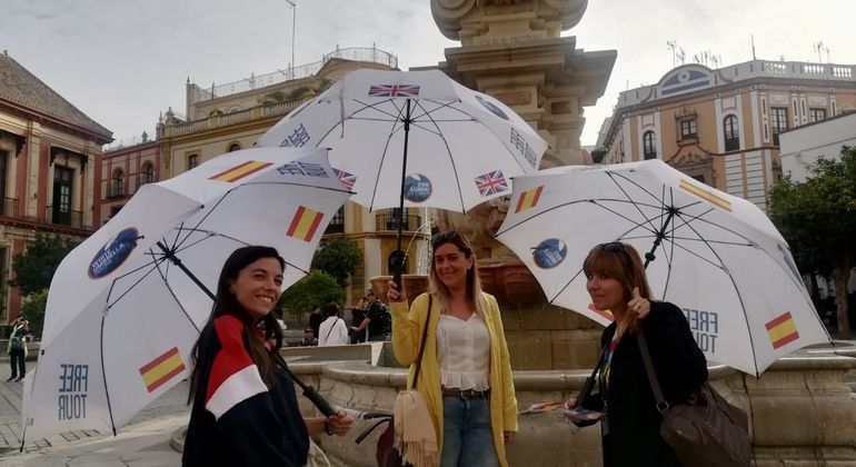 Sevilla Free Tour: 3 Tours a Day Provided by White Umbrella Tours