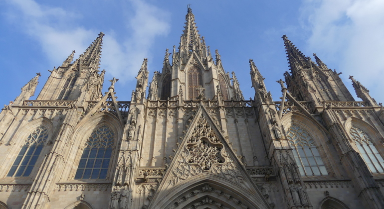 barcelonas-gothic-free-tour-es-12