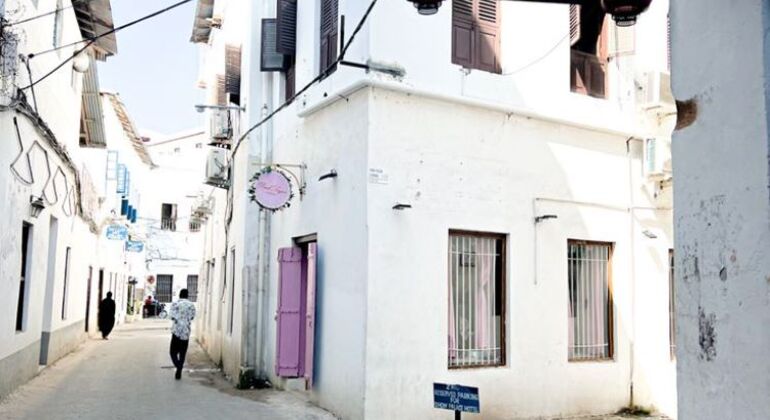 Entdecken Sie den Charme von Stone Town Tansania — #3