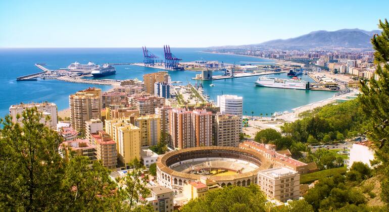 free-tour-of-malaga-history-architecture-es-1