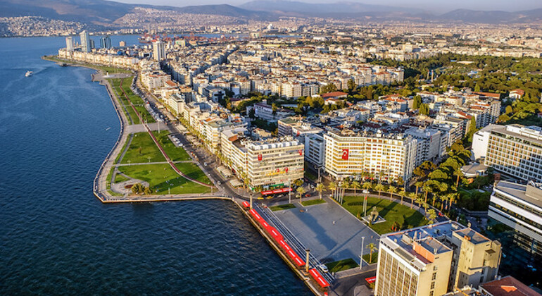 Izmir City Walking Tour Provided by MÜCAHİT SEFA ORUÇ