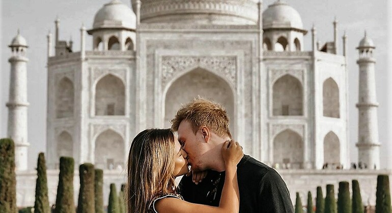 Same Day Tour of Tajmahal India &mdash; #7