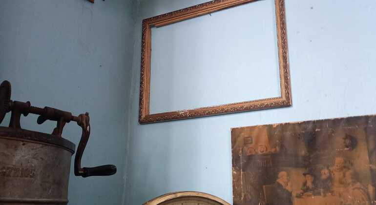 Yungay: Barrio de Resistencia Cultural en Santiago Chile — #10