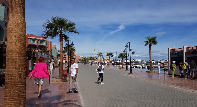 Visita privada à cidade de Hurghada de carro com Marina: Mesquita e Cidade Velha Egito — #33