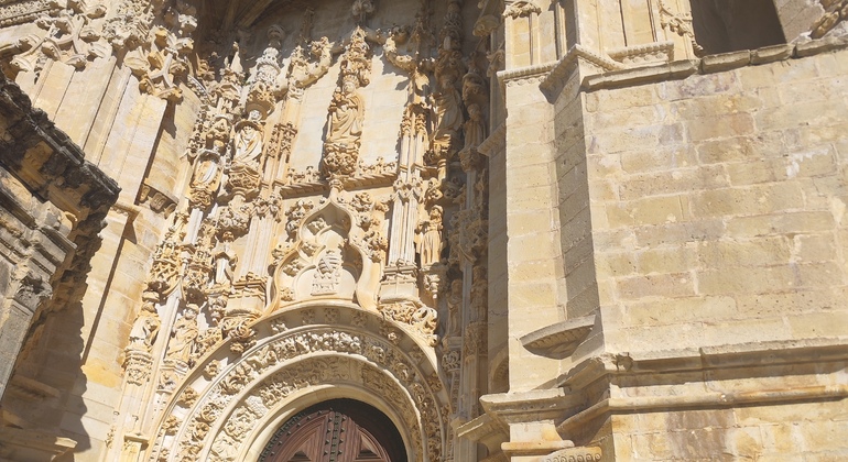medieval-gems-of-portugal-day-tour-from-lisbon-es-1