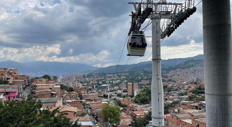 descubre-el-arte-urbano-en-la-comuna-trece-es-7