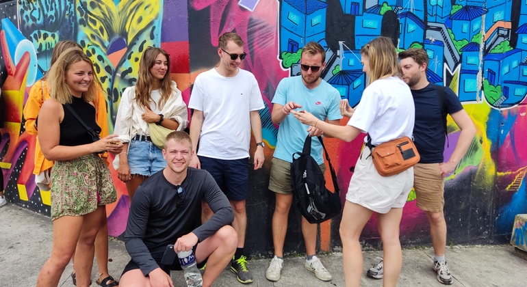 descubre-el-arte-urbano-en-la-comuna-trece-es-13