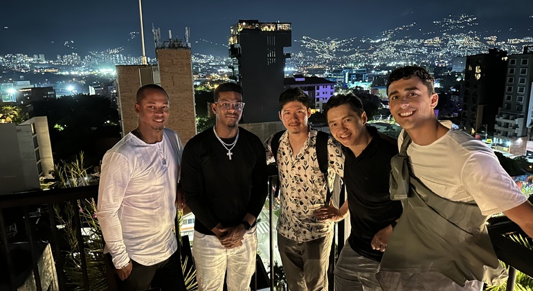 Experiencia Gastronómica Nocturna en Medellín Colombia — #13