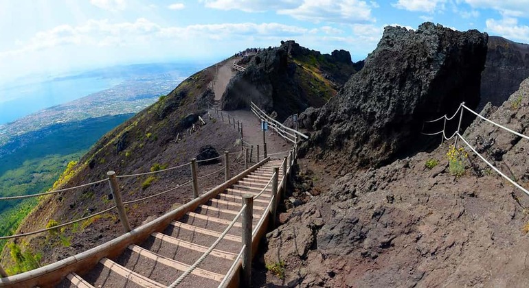 Visit Pompeii and Vesuvius: Skip the Line Ticket Italy — #4