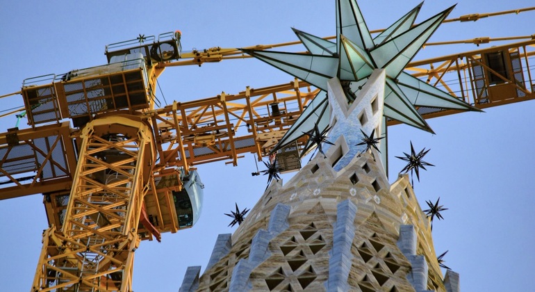 el-tour-de-la-foto-exterior-de-la-sagrada-familia-es-6