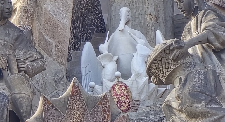 el-tour-de-la-foto-exterior-de-la-sagrada-familia-es-17