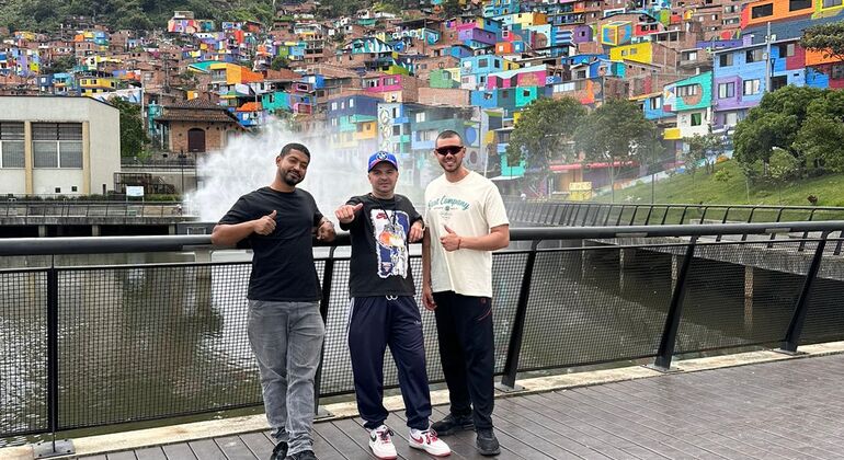 Tour Manrique Comuna 3 Medellin Colombia — #9
