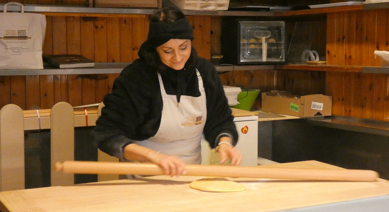 bolognas-gastronomic-markets-free-walking-tour-es-4