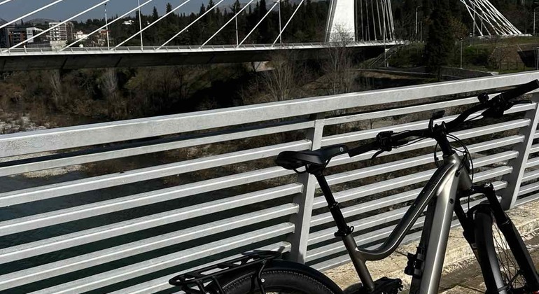 Podgorica en E-Bike : Les points forts de la ville et les endroits cachés avec un guide local Monténégro &mdash; #6