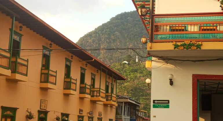 JardinTrails: Arrieros Adventure Tour Provided by Alejandro Navas