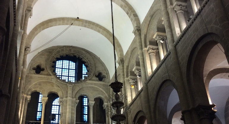 descubre-la-catedral-el-portico-de-la-gloria-es-15