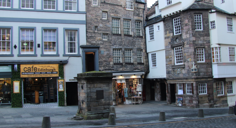edinburgh-royal-mile-walking-tour-es-7