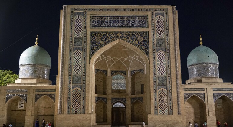 Walking Tour of Eski Shahar Uzbekistan &mdash; #4