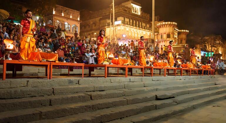 sunrise-in-varanasi-with-ganga-arti-boat-ride-es-1