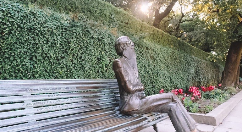 free-tour-santiago-discover-the-city-of-the-way-es-2