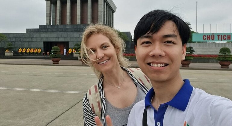 private-walking-tour-of-hanoi-city-en-3