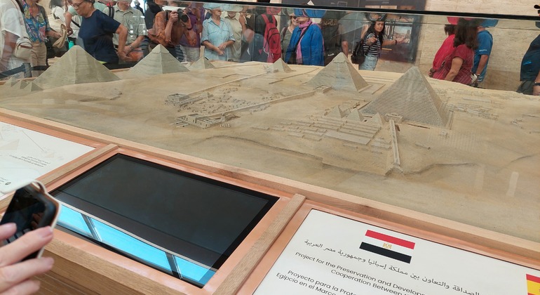 Viagem de um dia às Pirâmides  Egito &mdash; #11