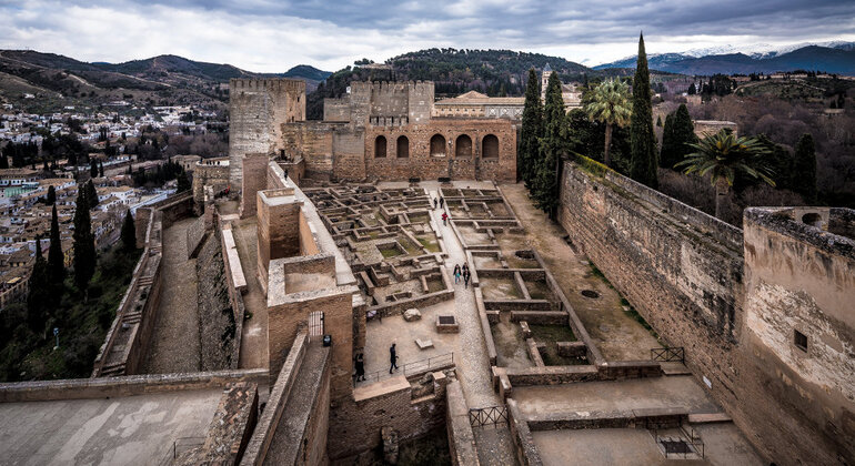 descubre-la-alhambra-sus-tesoros-ocultos-es-2