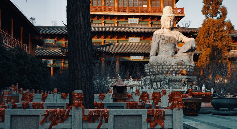 experience-nanjings-history-beauty-en-2