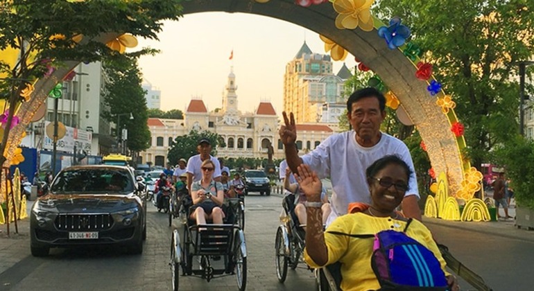 Passeio de bicicleta pela cidade de Ho Chi Minh Organizado por Maika Tours