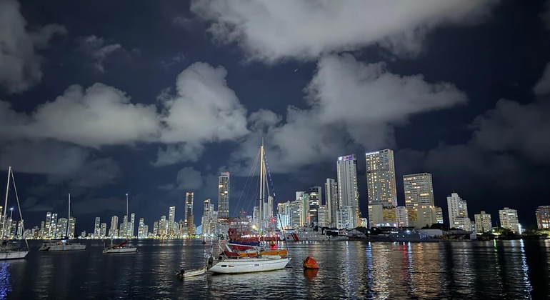 Cartagena en Dos Ruedas: Más Allá de las Murallas Colombia — #6
