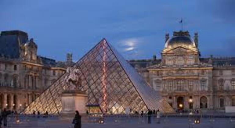 explora-paris-donde-el-pasado-el-presente-brillan-es-8