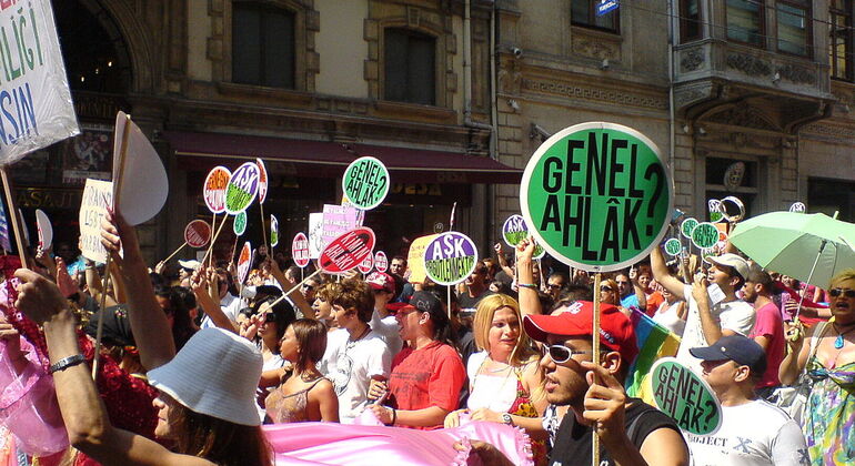 istanbul-social-political-walk-es-4