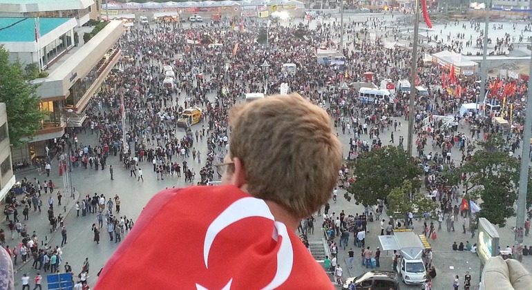 istanbul-social-political-walk-es-8