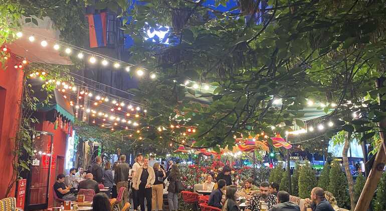 strolling-through-yerevan-tastes-tales-en-3