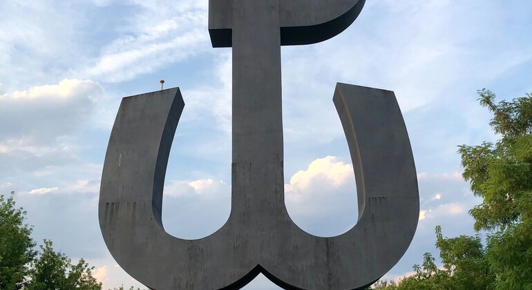 warsaw-social-political-walk-es-11