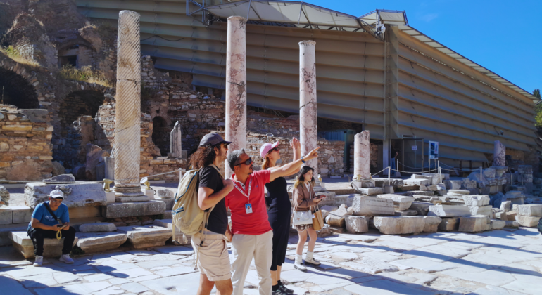 free-tour-of-ancient-ephesus-en-1