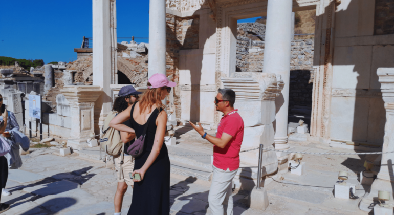 ancient-wonders-of-ephesus-tour-en-1