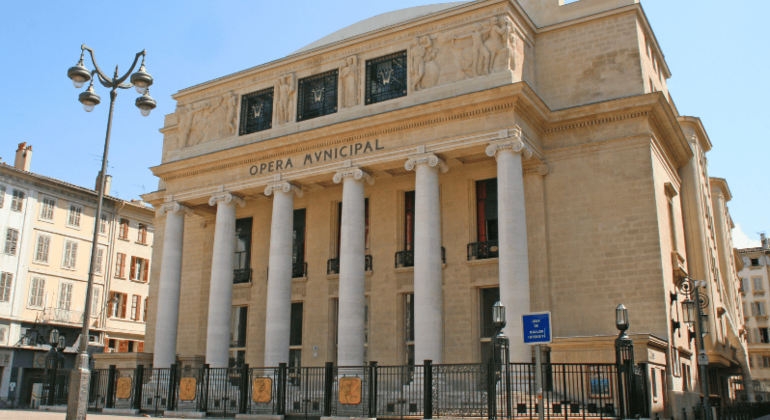 marseille-unveiled-from-old-port-to-pharo-es-2