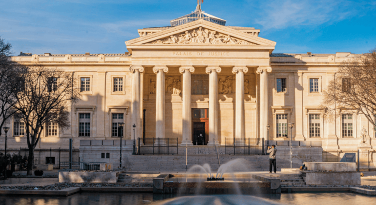 marseille-unveiled-from-old-port-to-pharo-es-3